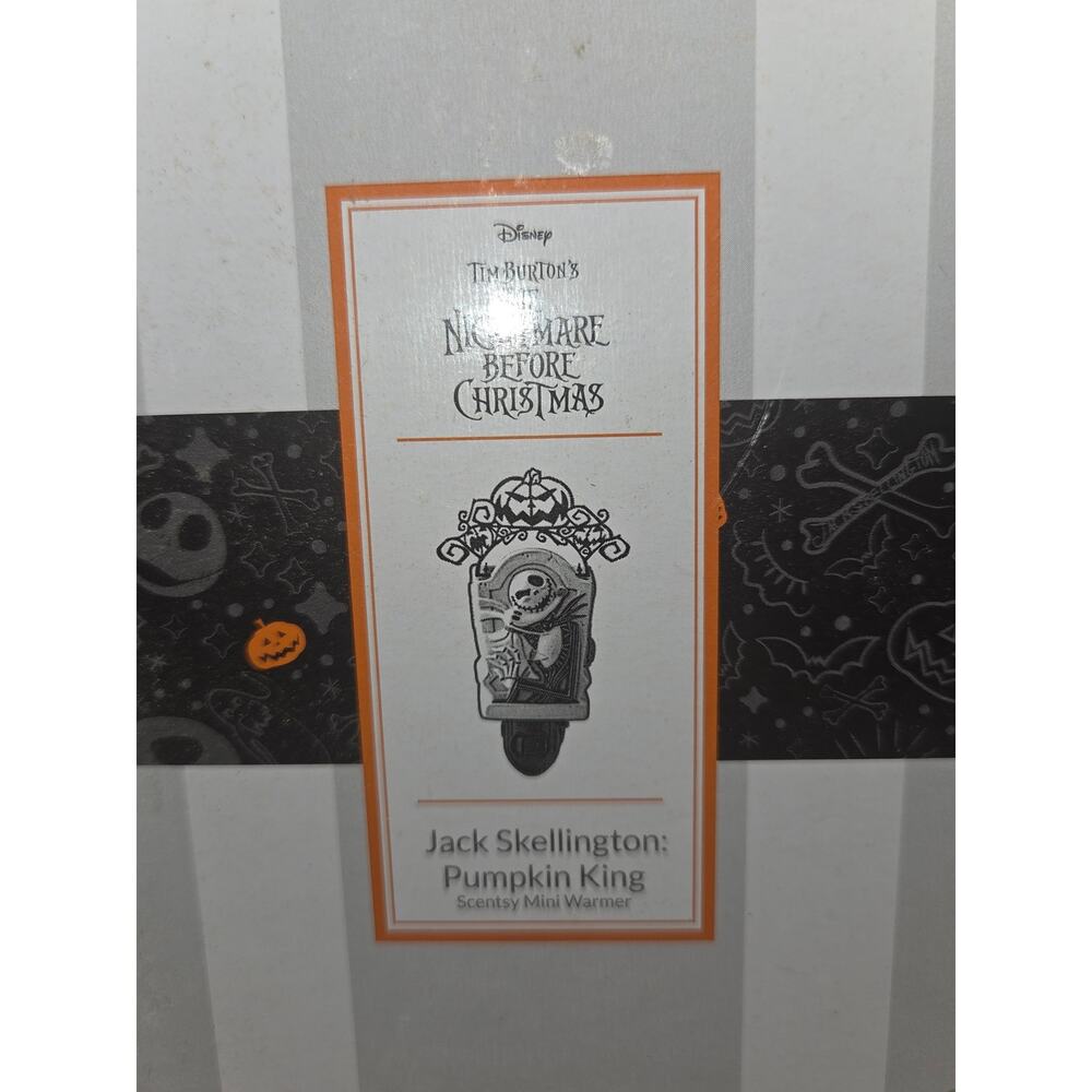 Jack Skellington: Pumpkin King Mini Plug-in RETIRED Scentsy Warmer - Picture 2 of 9